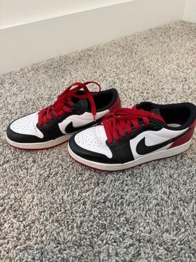 Big Kid’s Jordan Air 1 Retro Low 5Y